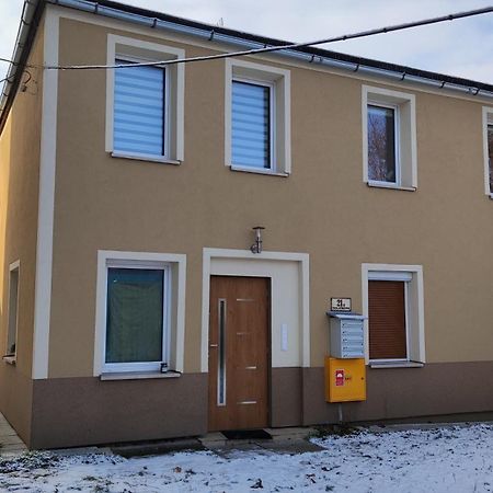 Apartament "Jelen" Jelenia Gora Apartment Bagian luar foto