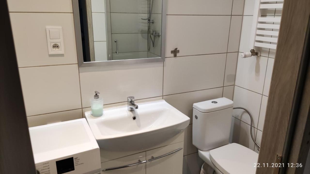 Apartament "Jelen" Jelenia Gora Apartment Bagian luar foto