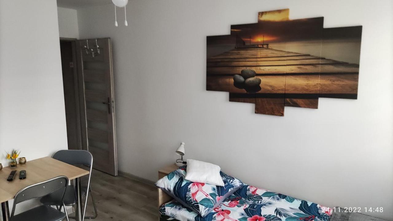 Apartament "Jelen" Jelenia Gora Apartment Bagian luar foto